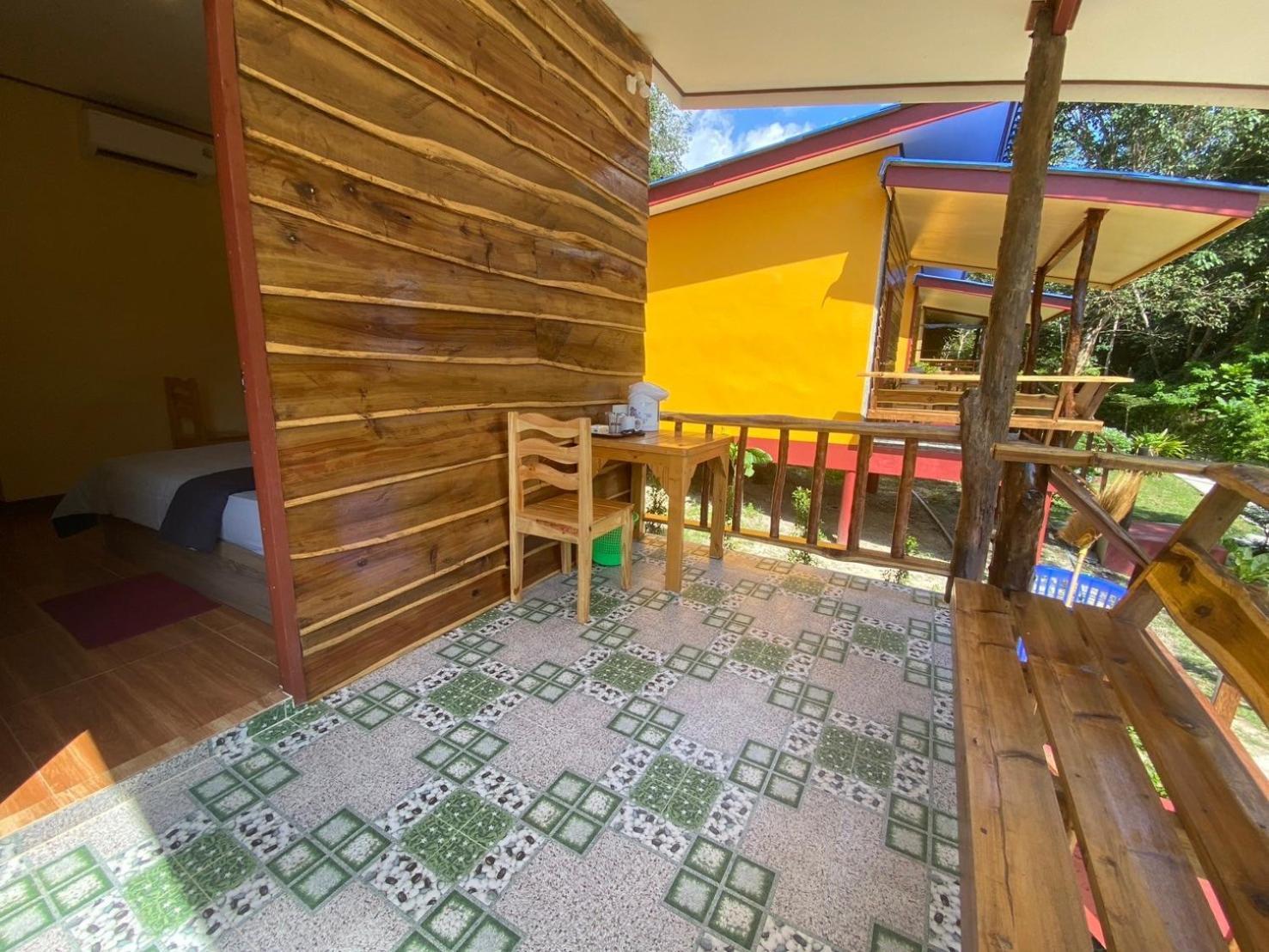 Baan Panseng Bungalow Ko Kut Exterior photo